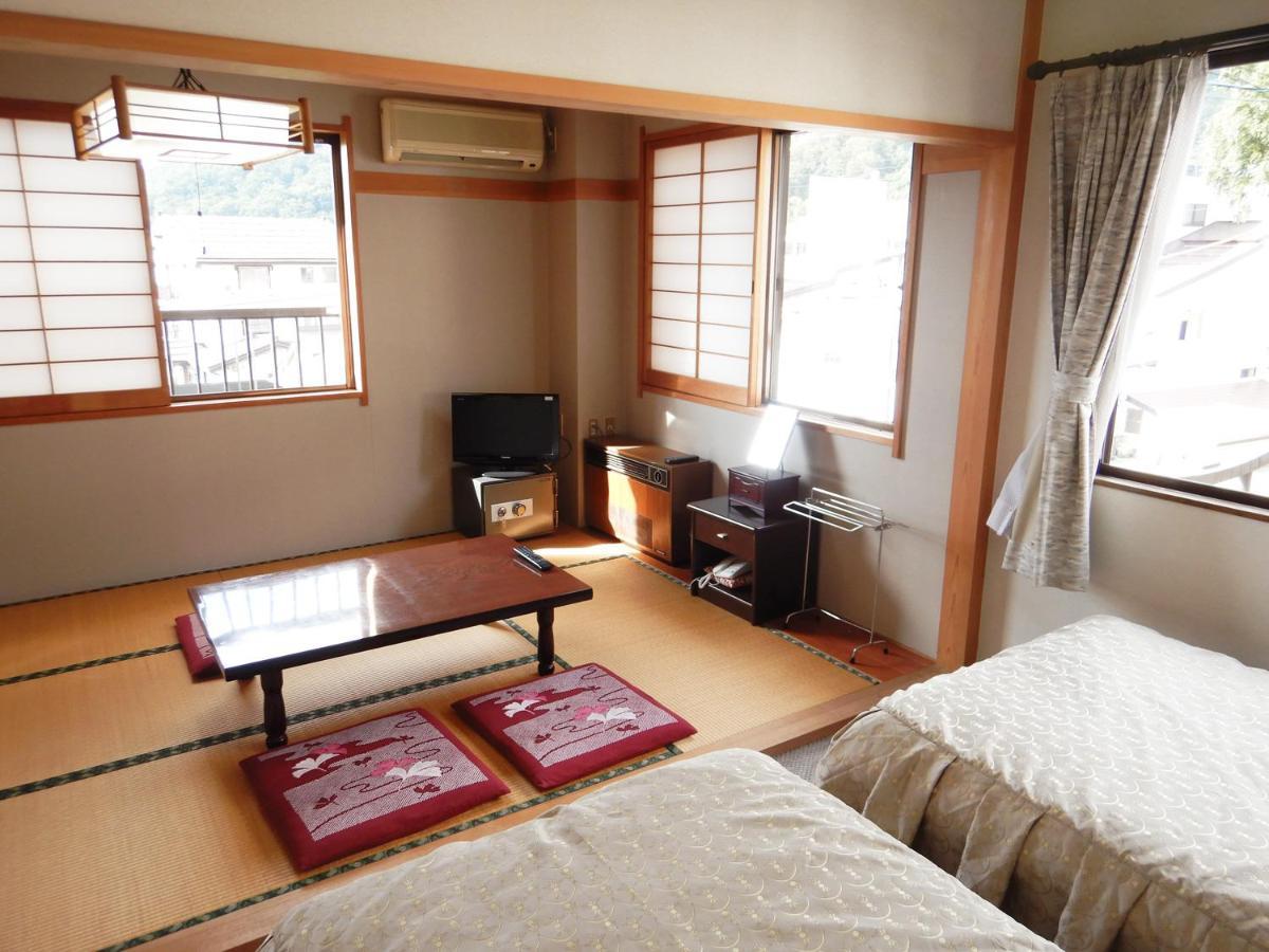 Togoro Hotell Nozawaonsen Exteriör bild